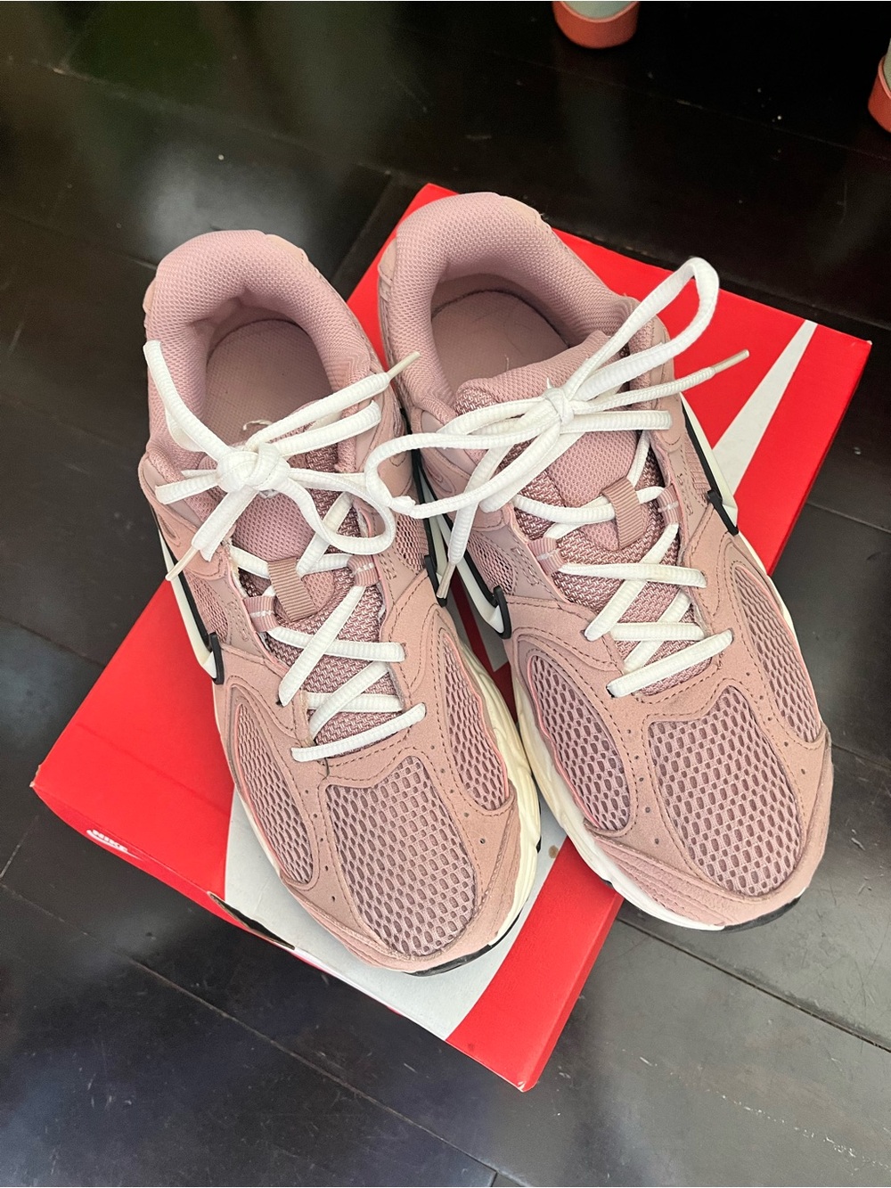 Nike V5 Rnr Size 10